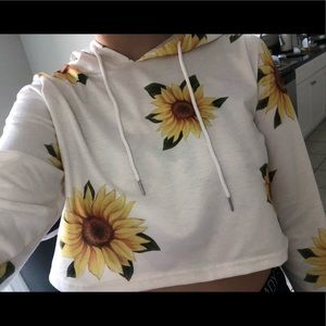 cropped hoodie
